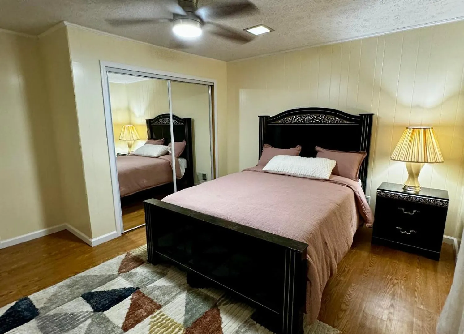Spacious House In Highview Louisville 0*,