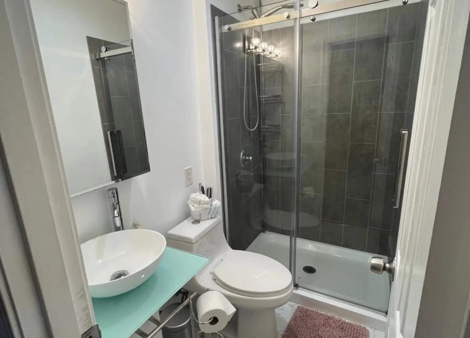 Spacious House In Highview Louisville Сasa de vacaciones