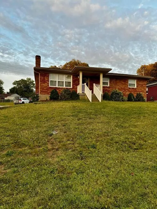 Сasa de vacaciones Spacious House In Highview Louisville