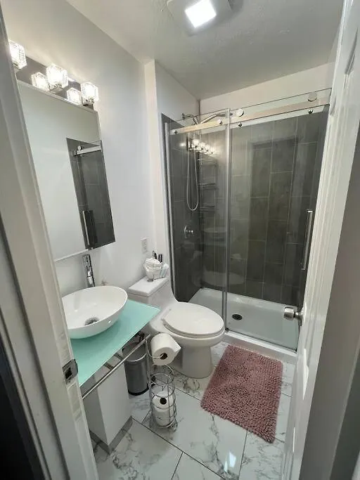 Сasa de vacaciones Spacious House In Highview Louisville